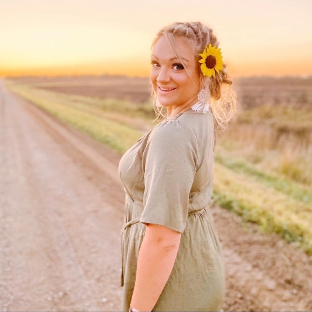 Meet your Posher, Kylee